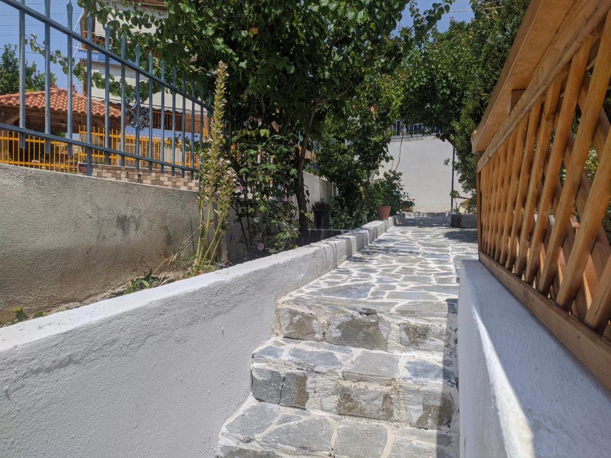 Villa Iliakti Relaxing Seaside Salamina Exterior foto